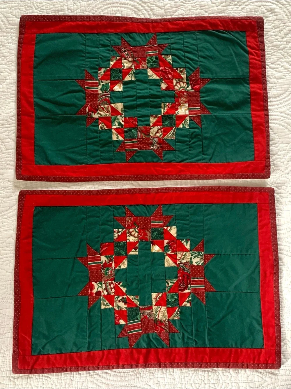 Set of 2 Vintage Quilted Christmas Placemats American Pacific Dining Cloth